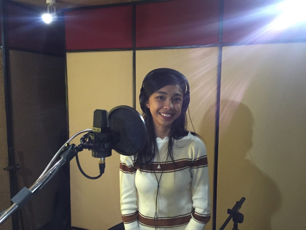 LOOK: Maymay Entrata Does Her First Recording After Signing With Star Music